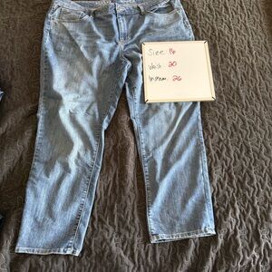 Sonoma Women’s Light Wash Relaxed Straight Jeans (1)